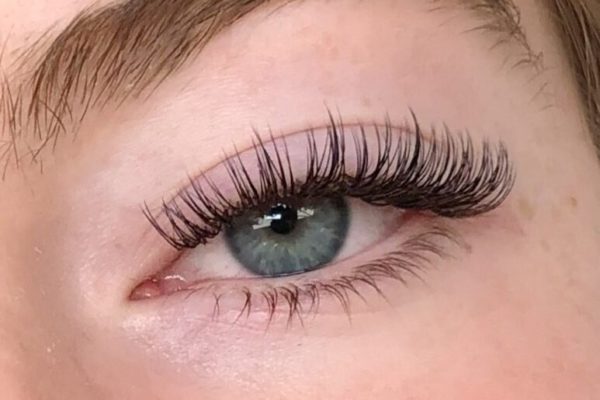classic+eyelash+extensions
